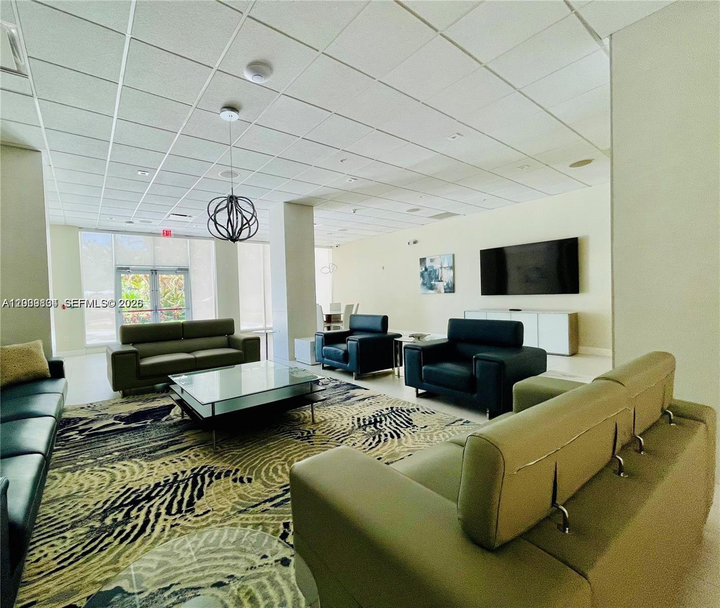3001 S Ocean Drive 101 Property Photo 16
