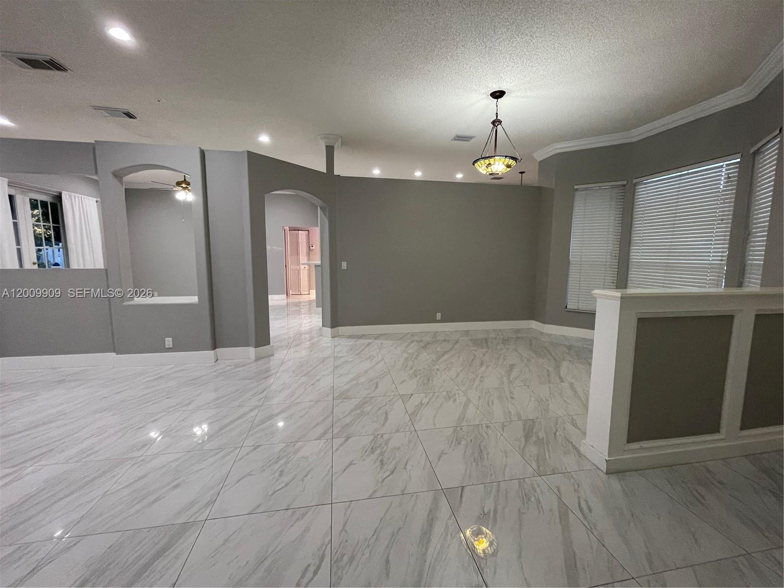5263 Sw 34th Way Property Photo 12