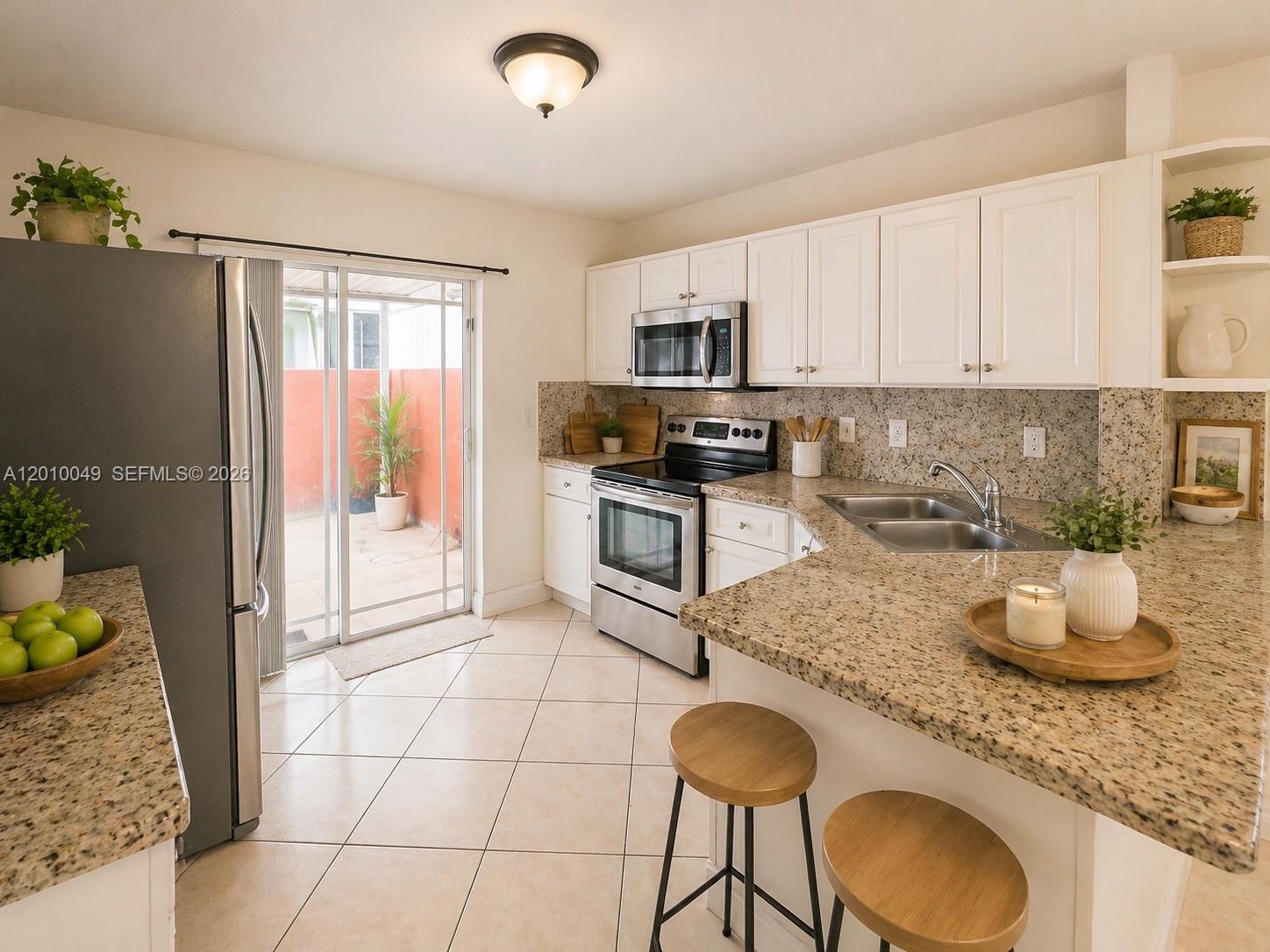 11051 W Okeechobee Road 101 Property Photo 5