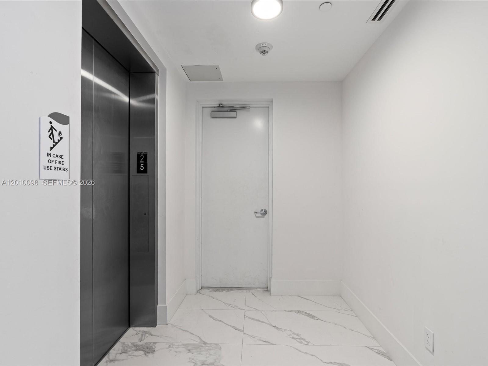 160 Isle Of Venice Drive Ph2 Property Photo 25