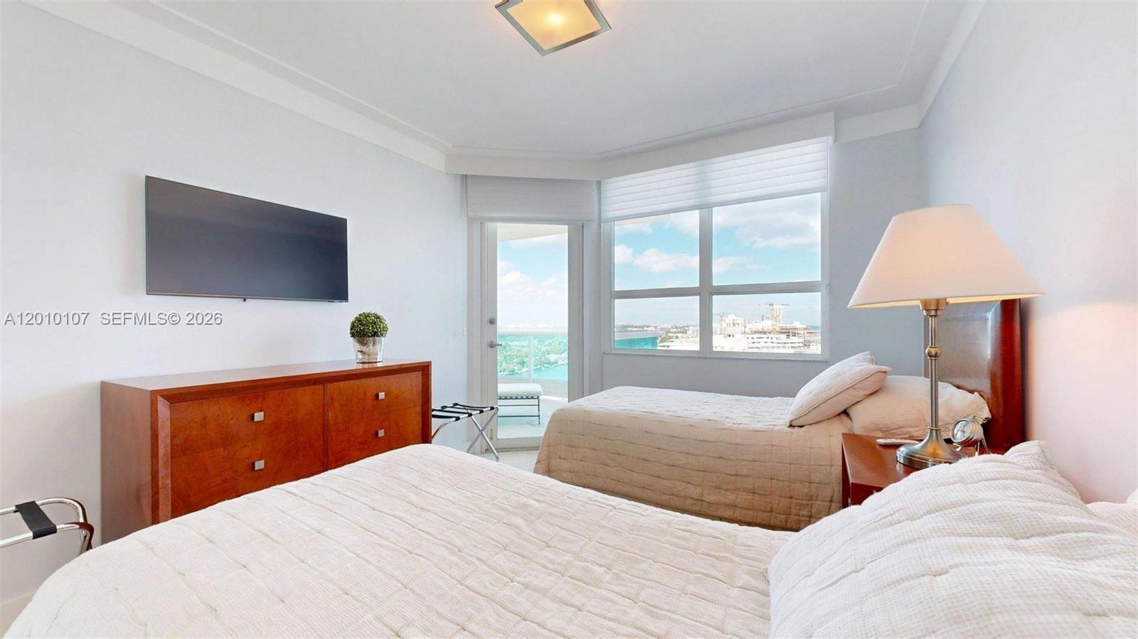 5025 Collins Avenue 2206 Property Photo 21