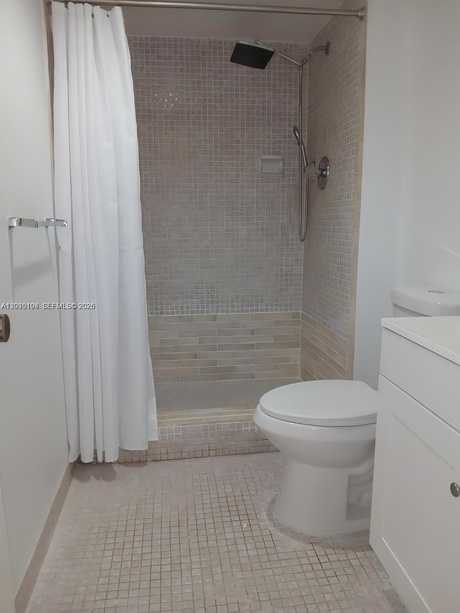 1300 Saint Charles Place 222 Property Photo 8