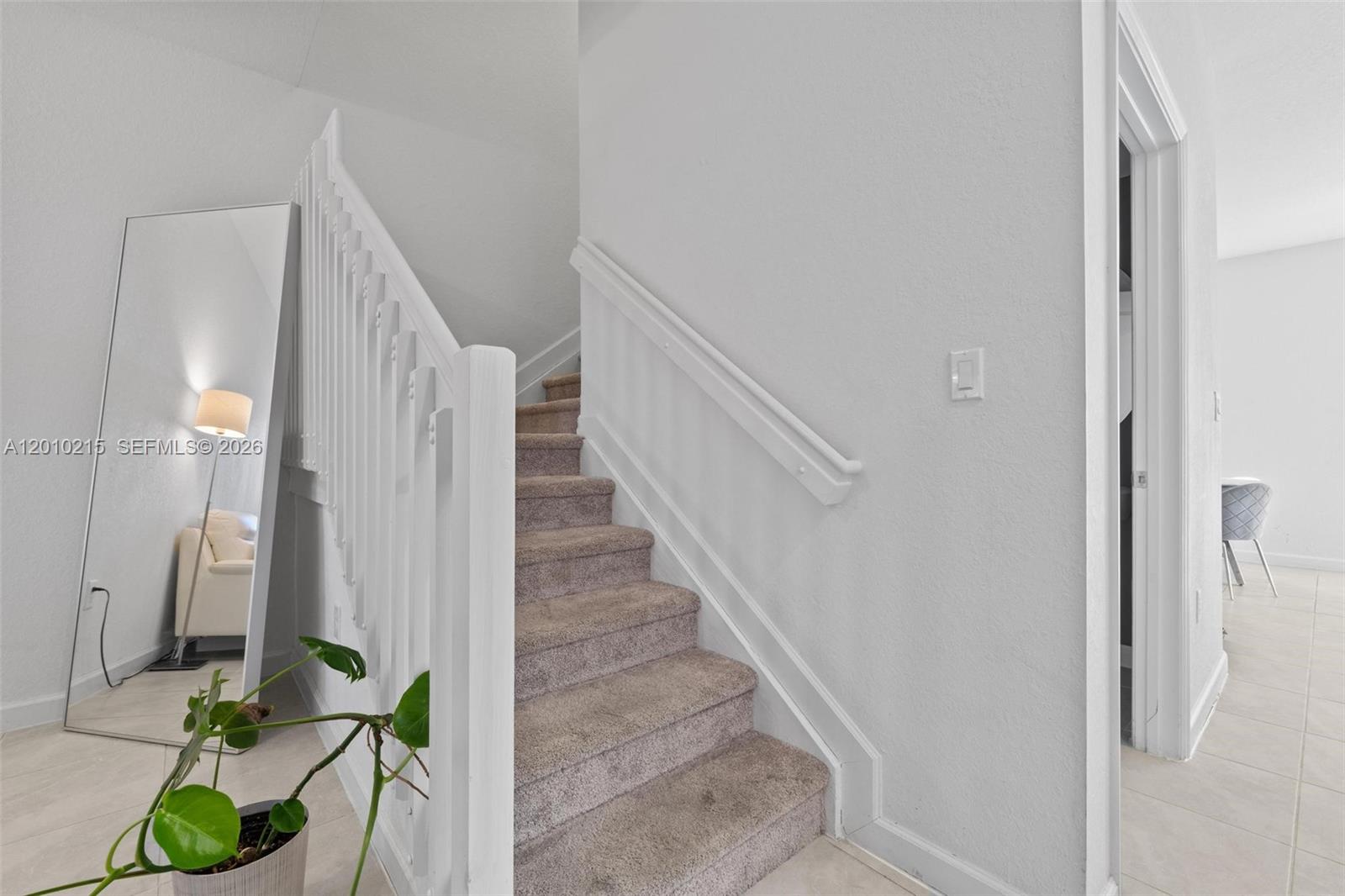 A12010215 Property Photo 20