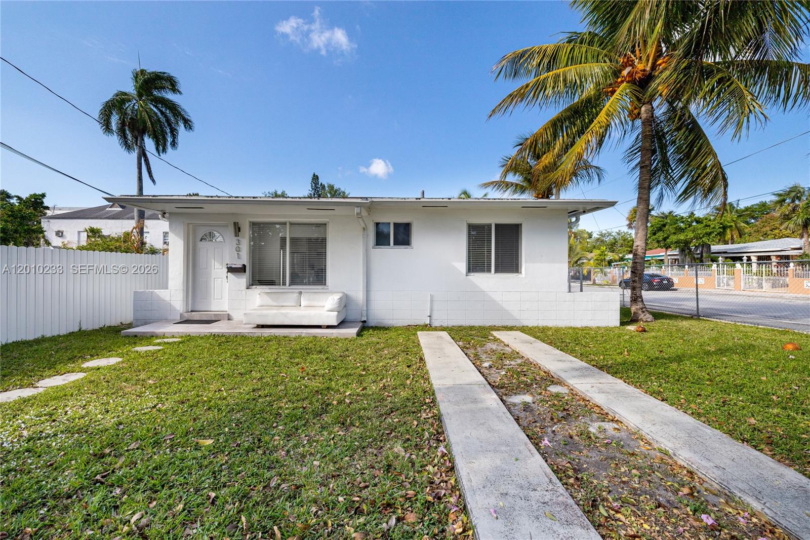 301 Nw 34th Street Property Photo 23