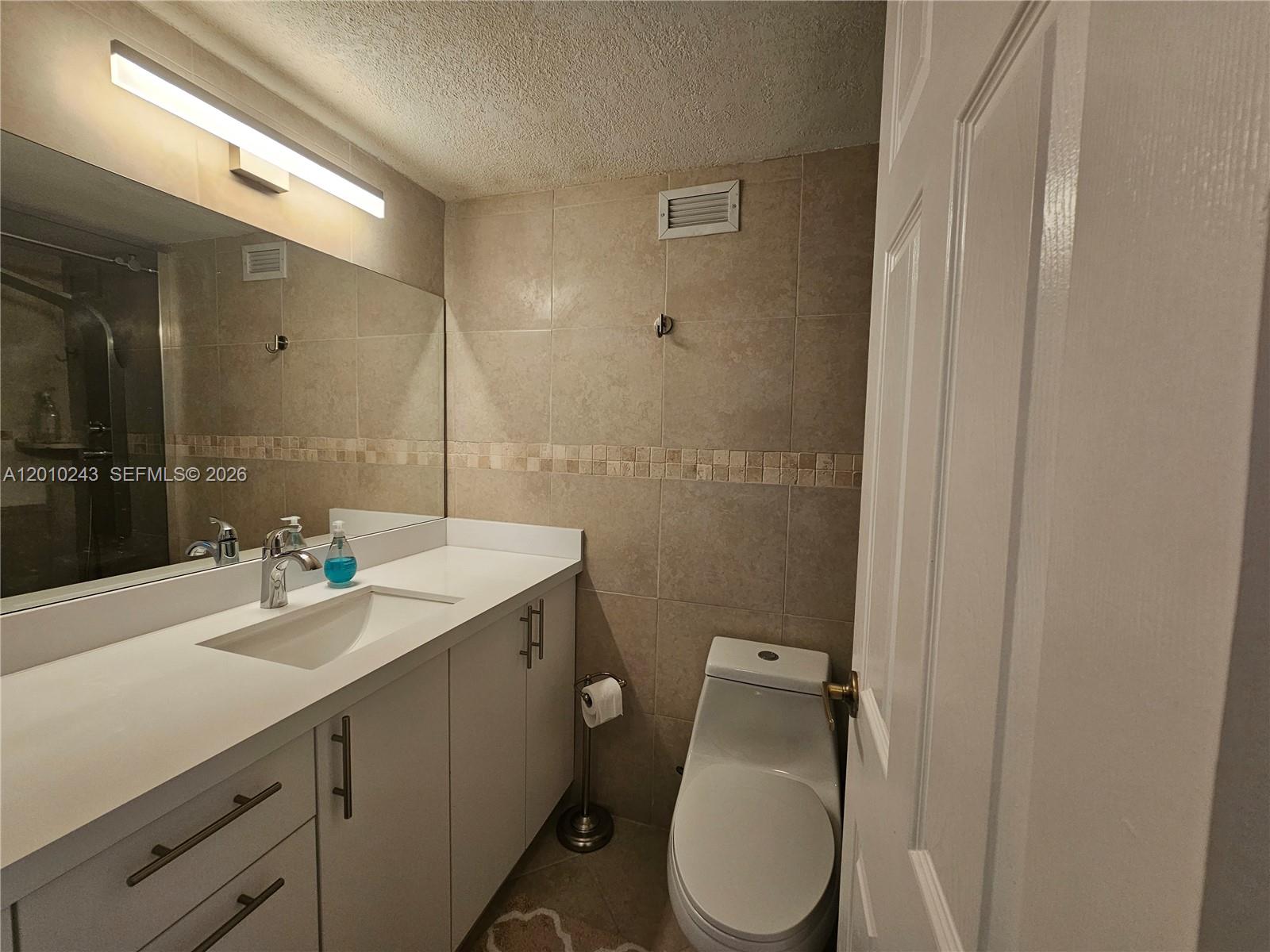 2501 S Ocean Drive 637 Property Photo 9