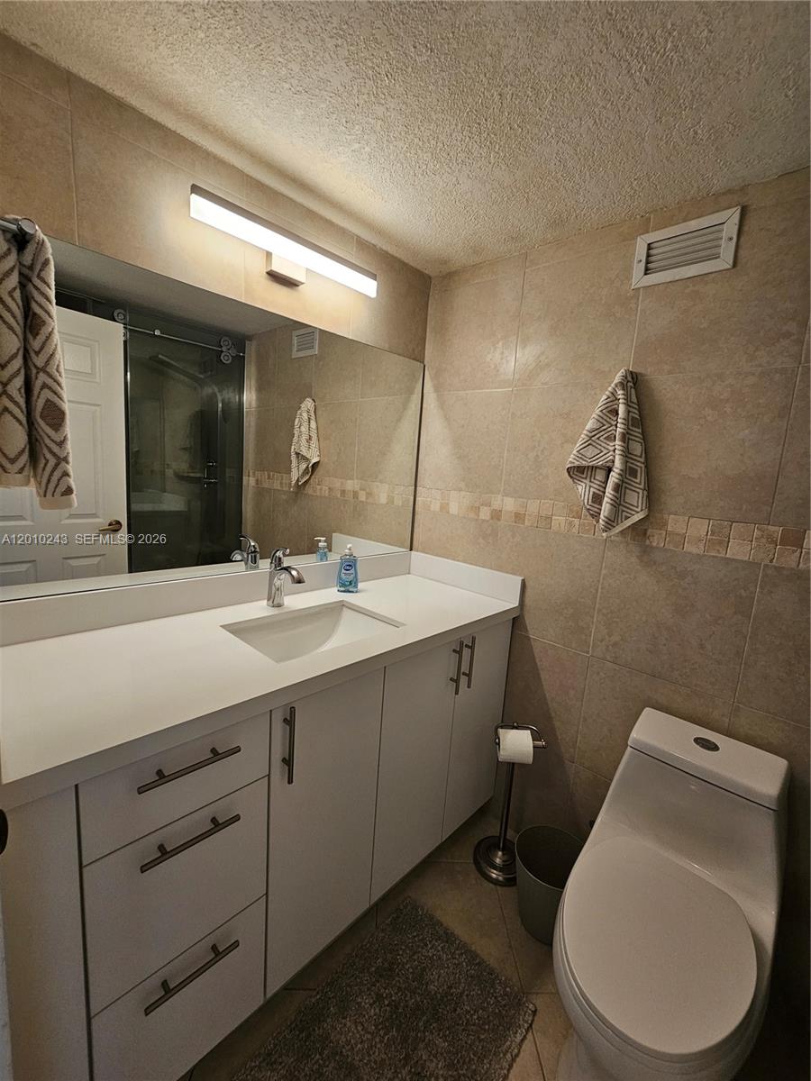 2501 S Ocean Drive 637 Property Photo 11