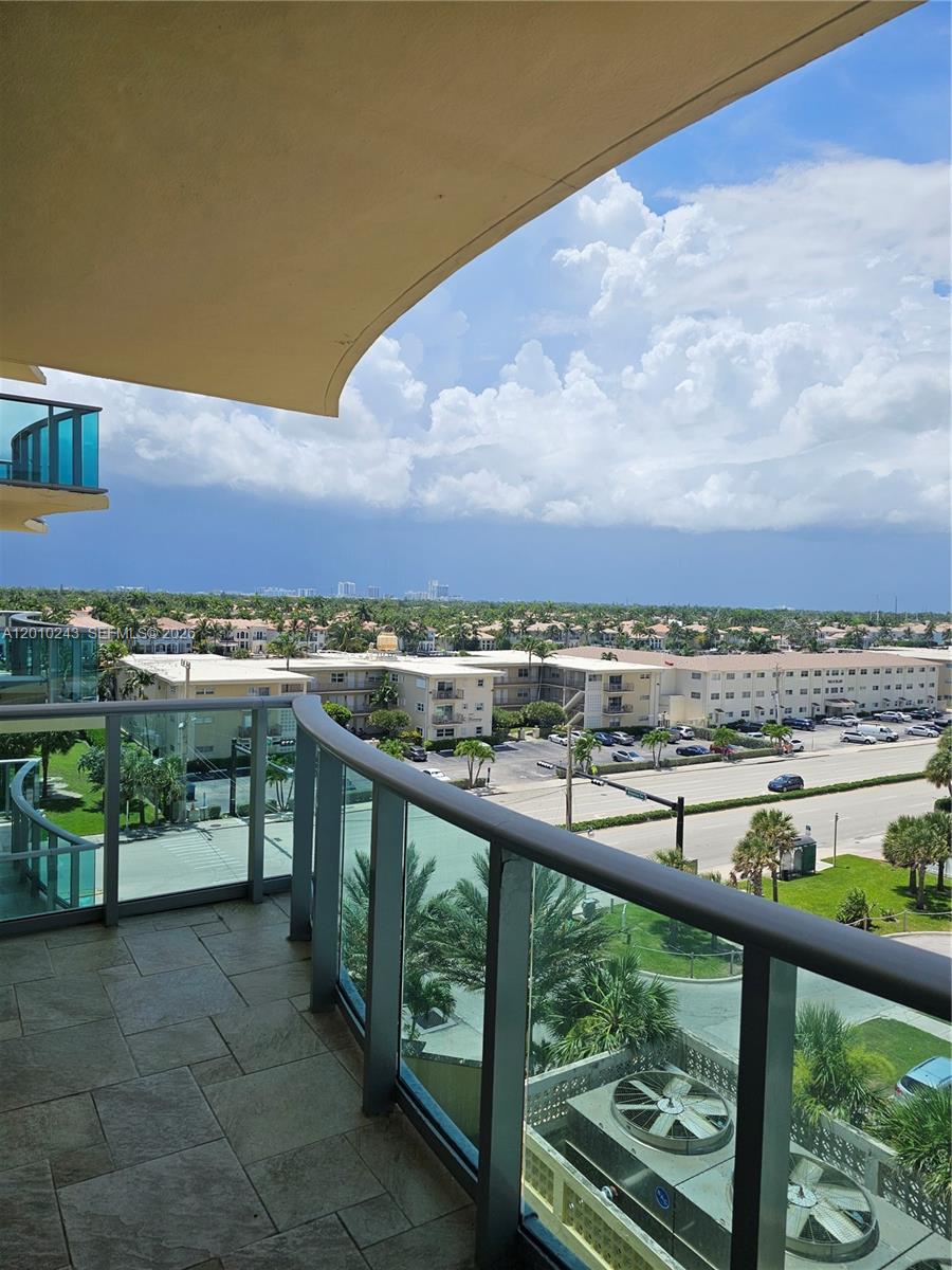 2501 S Ocean Drive 637 Property Photo 24