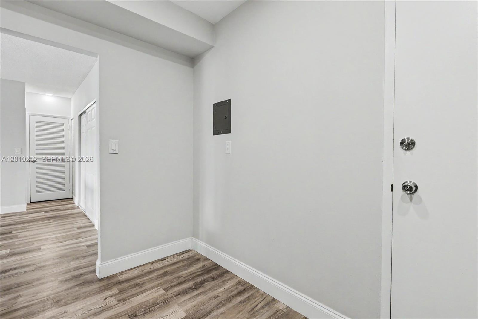 500 Bayview Drive 727 Property Photo 2