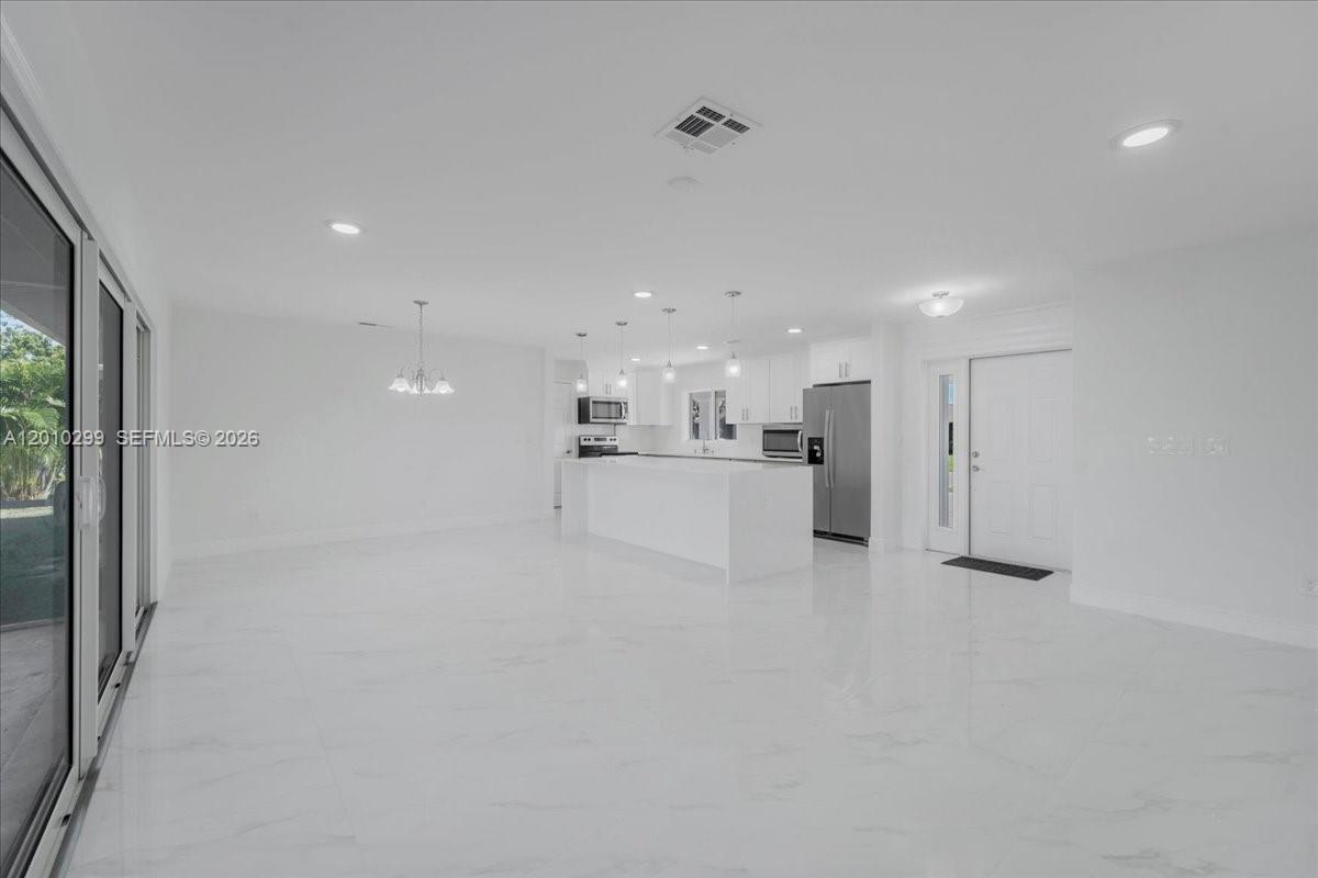 105 Se 45th Property Photo 16