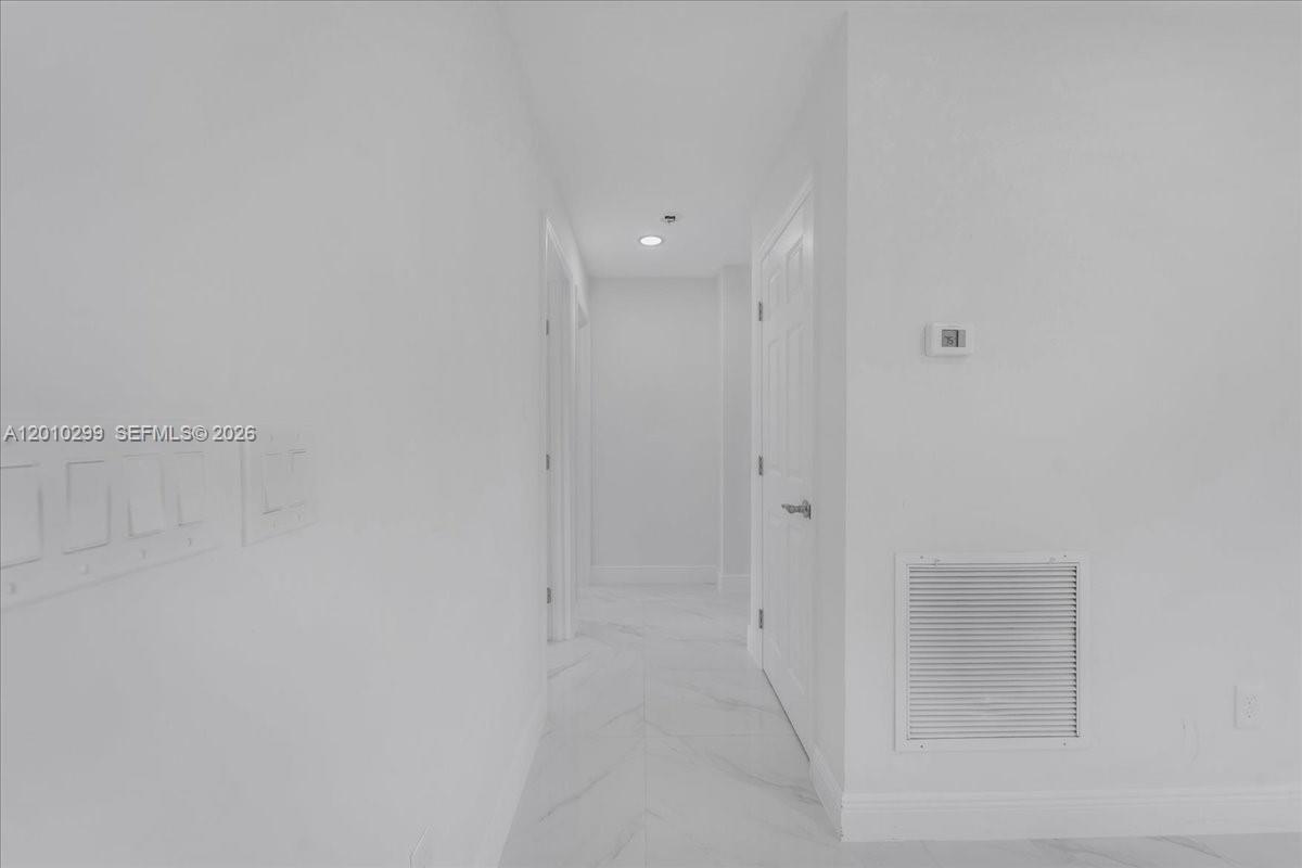 105 Se 45th Property Photo 48