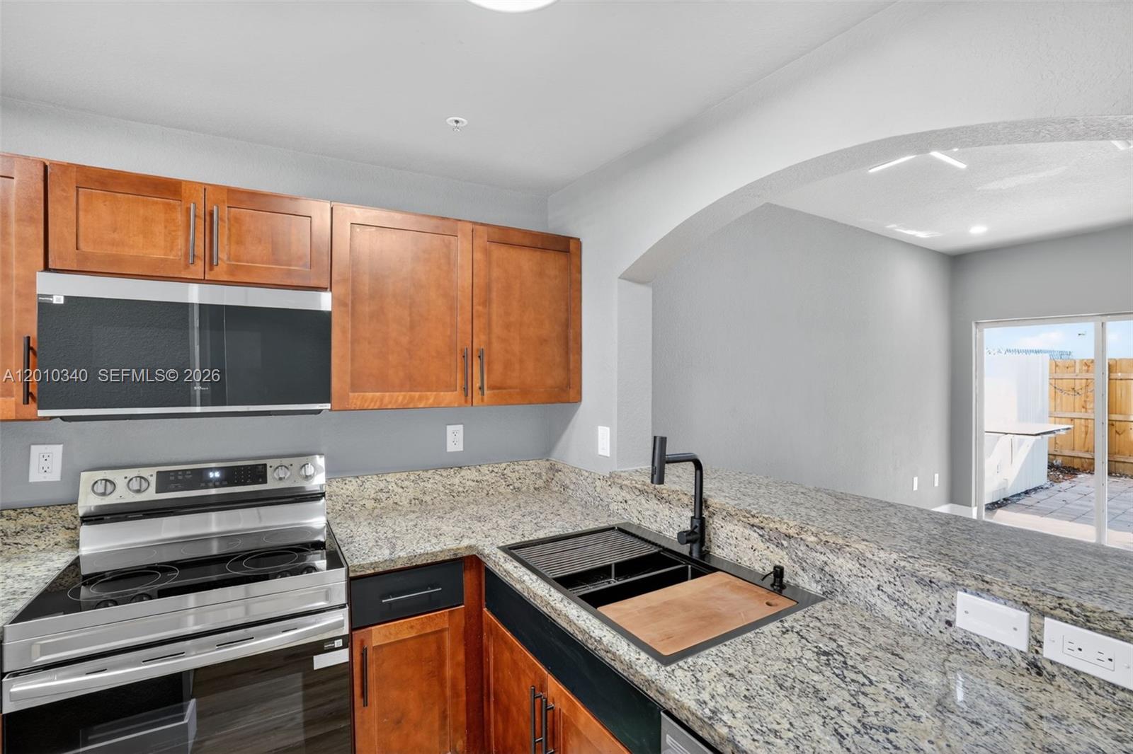 7995 Nw 8th Street 100c Property Photo 7