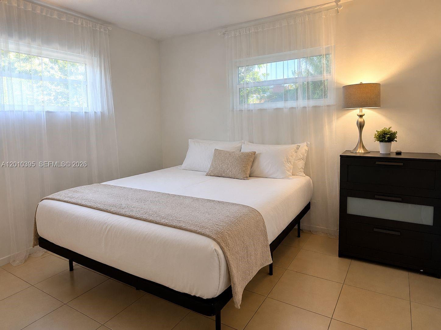 2620 Sw 51st Street Property Photo 9