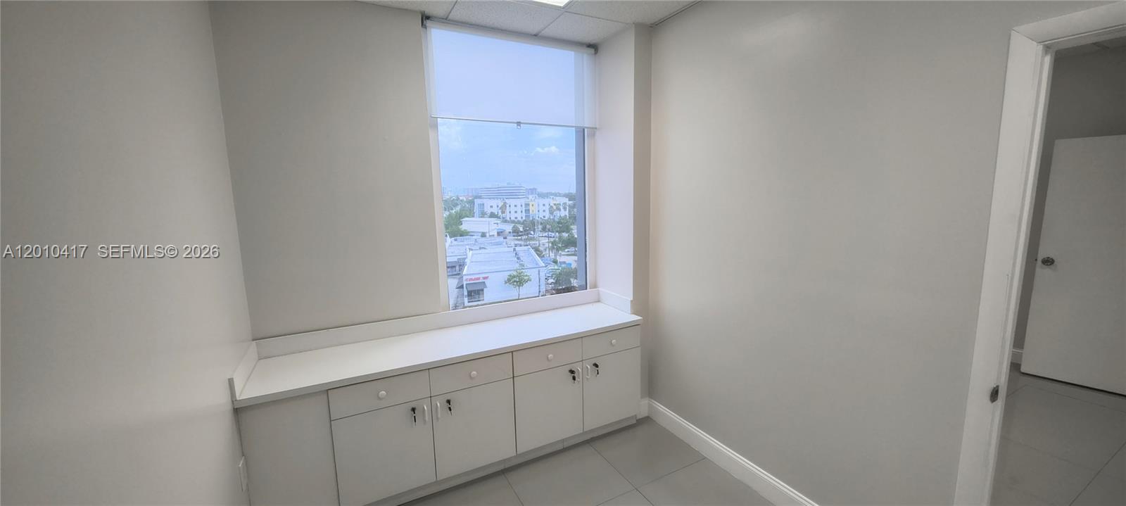 12550 Biscayne Boulevard 605 Property Photo 2