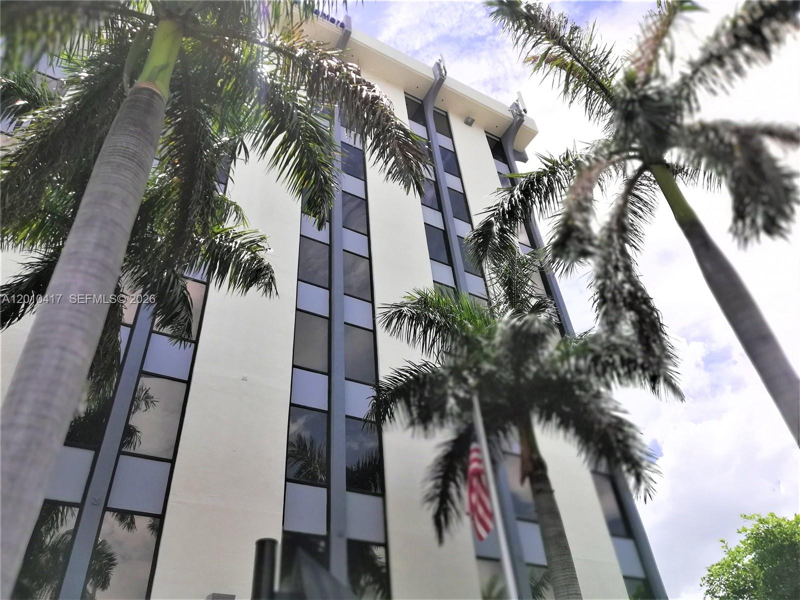 12550 Biscayne Boulevard 605 Property Photo 18