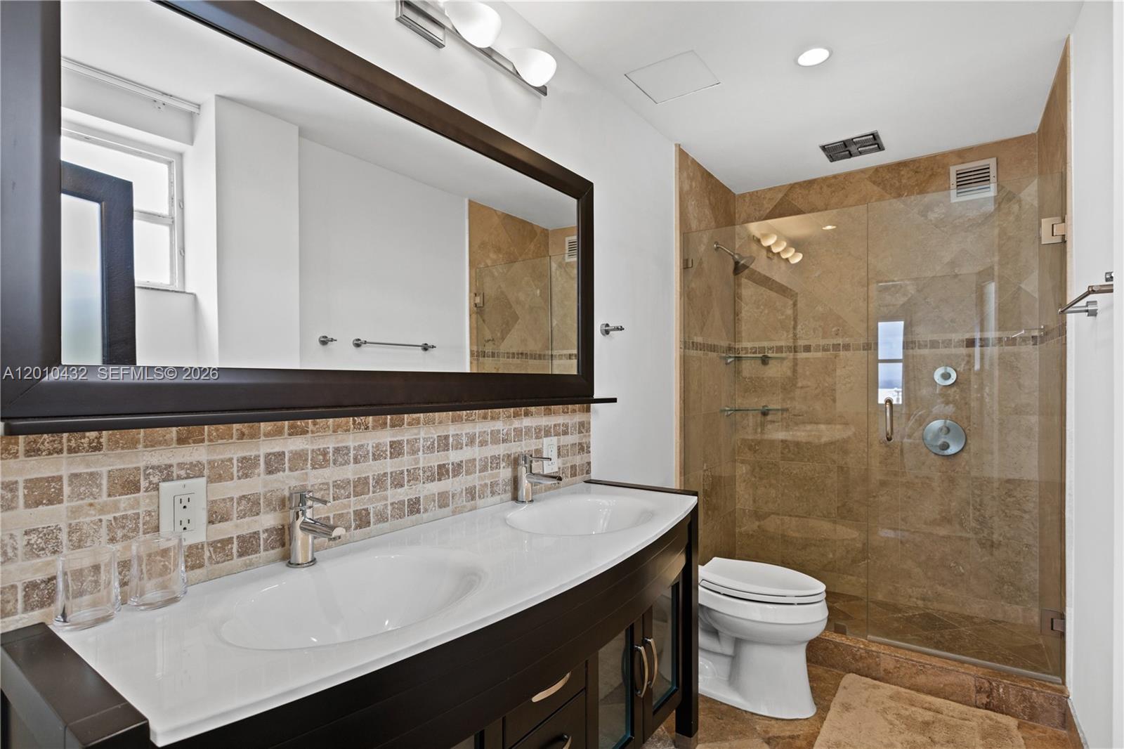 9100 W Bay Harbor Drive 11a Property Photo 15