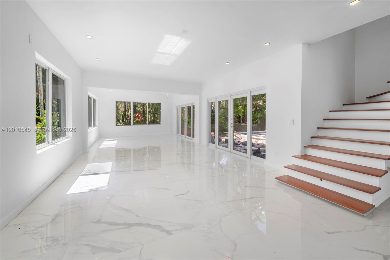 5824 Alton Road Property Photo 1