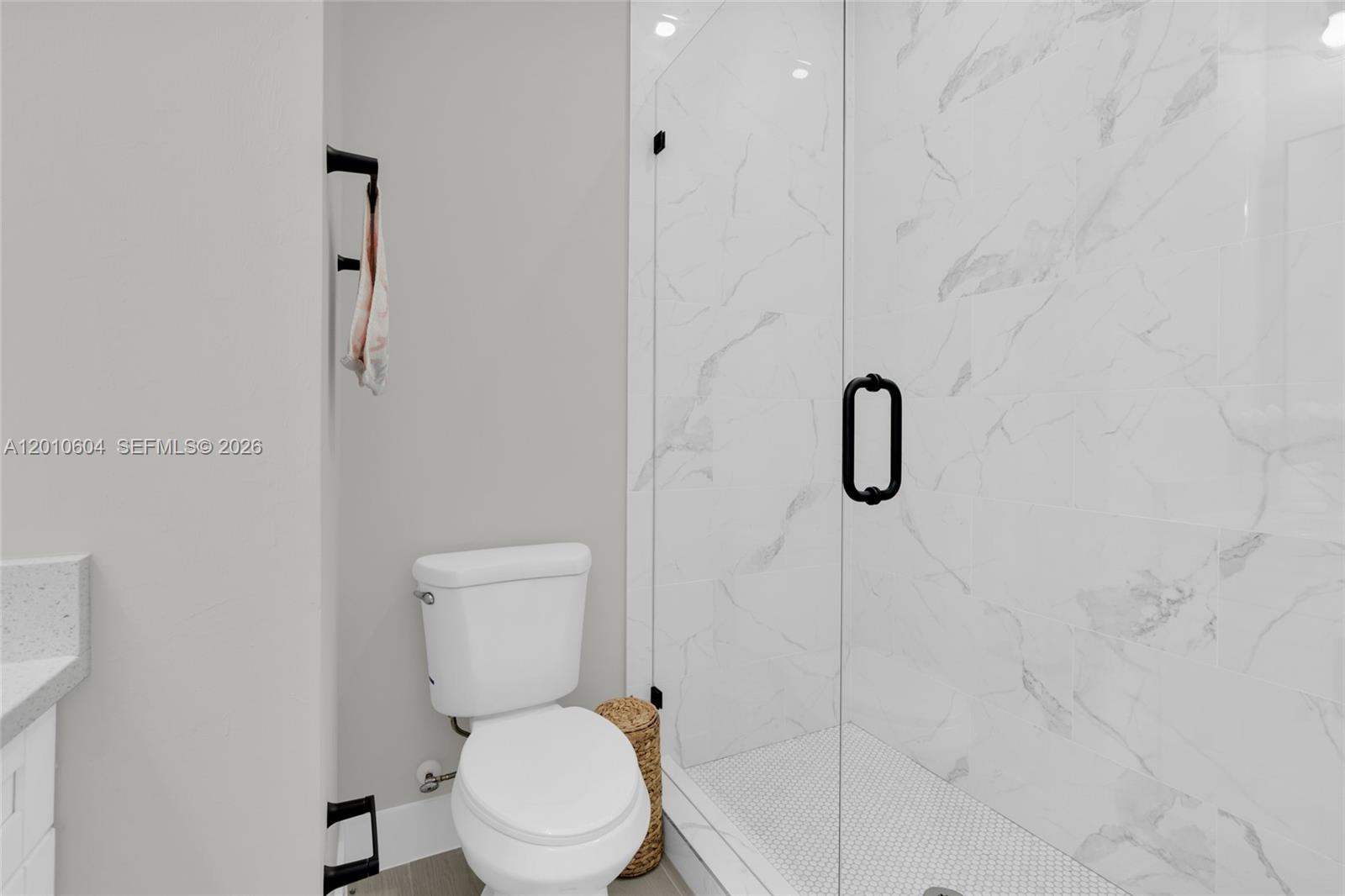 1201 E 7th Street Property Photo 21