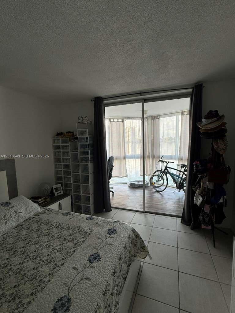 A12010641 Property Photo 14