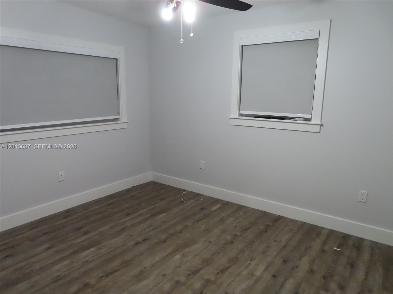 2433 Nw 96th Street B Property Photo 3