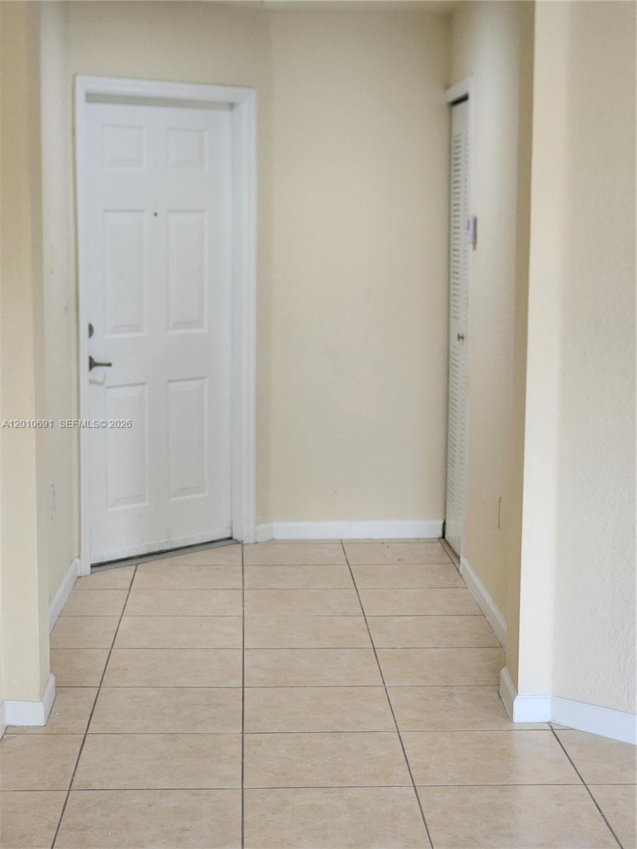 A12010691 Property Photo 10
