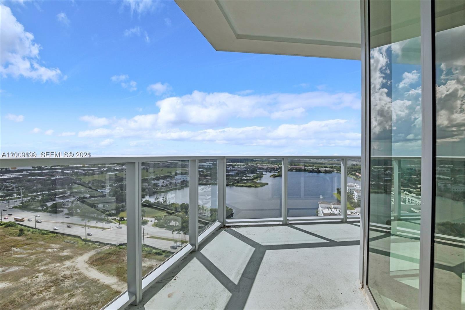 2000 Metropica Way 2204 Property Photo 13