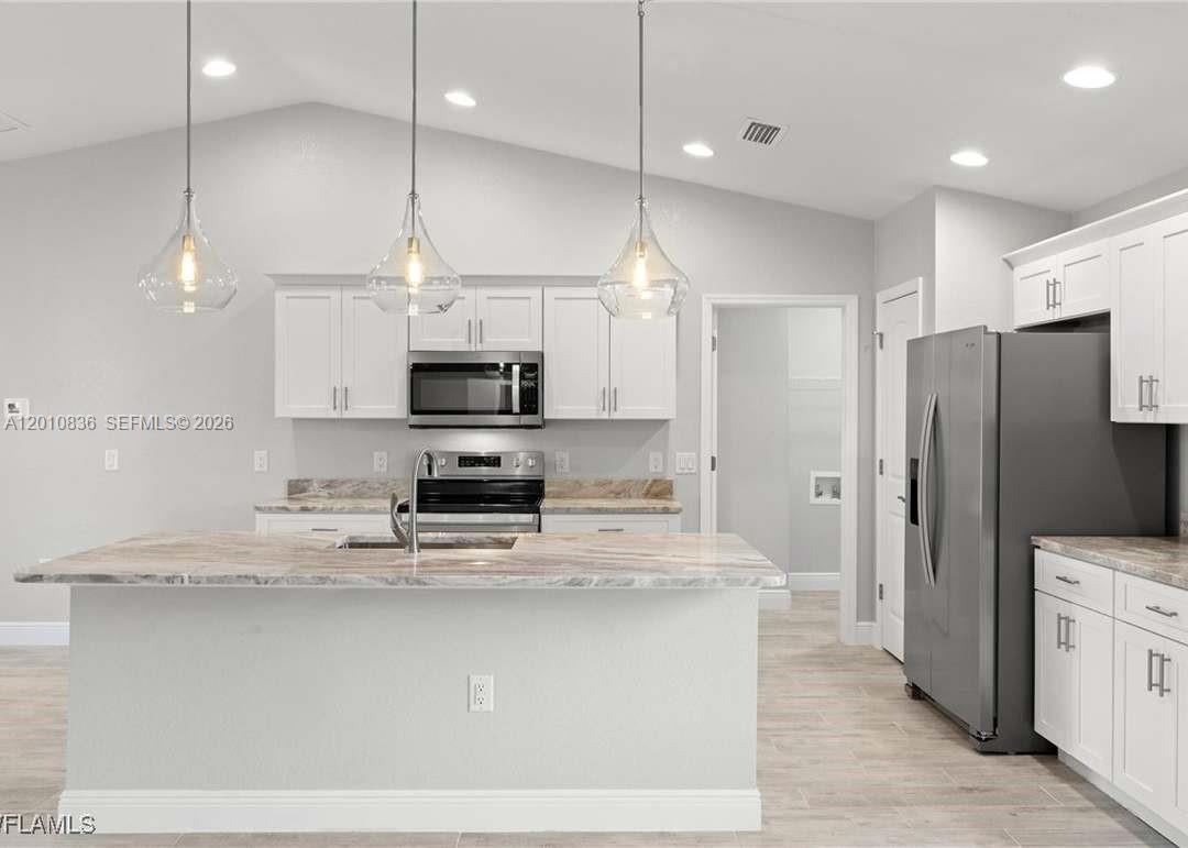 604 Wilmington Property Photo 8