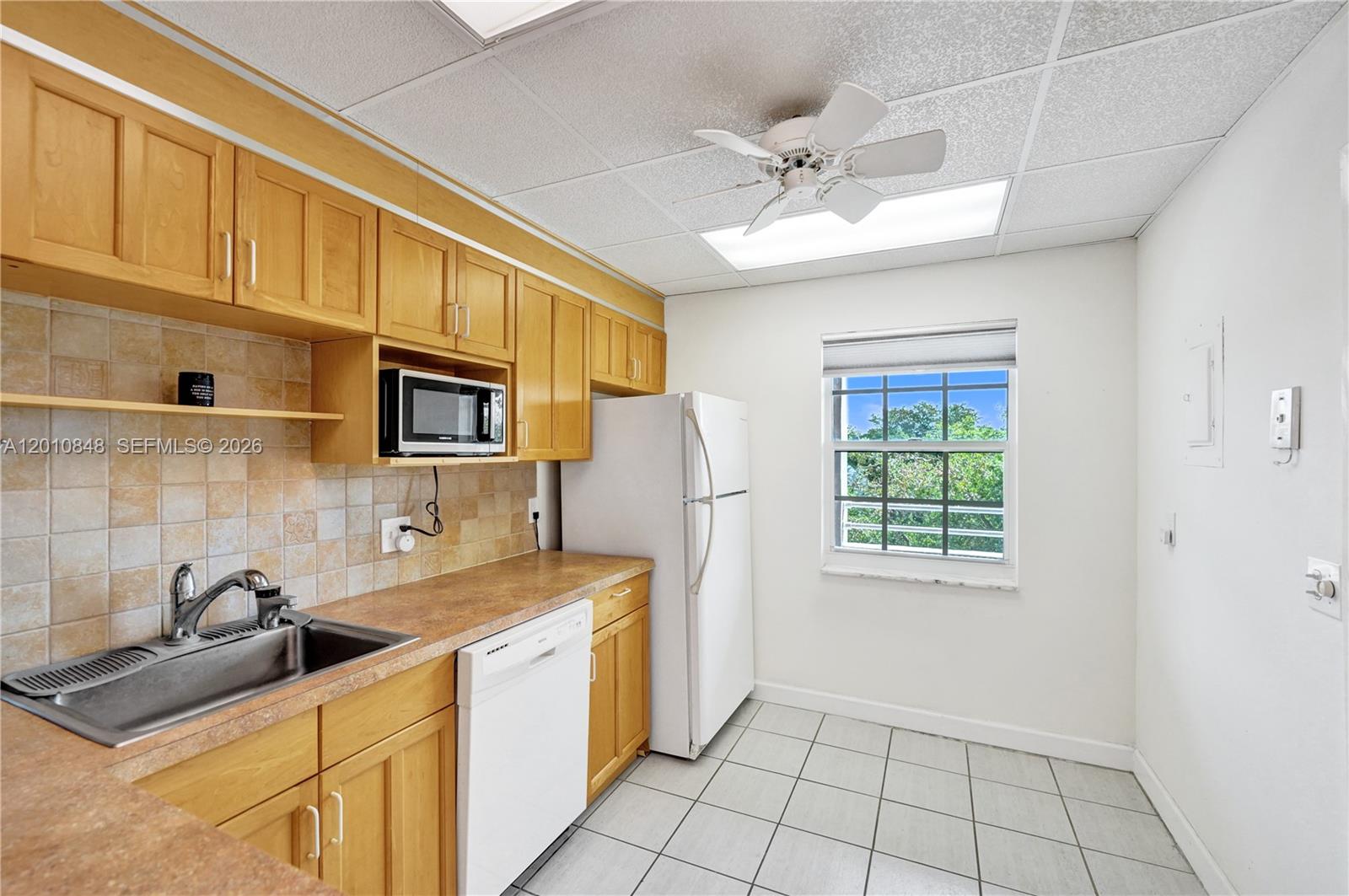 575 Oaks Lane 508 Property Photo 15
