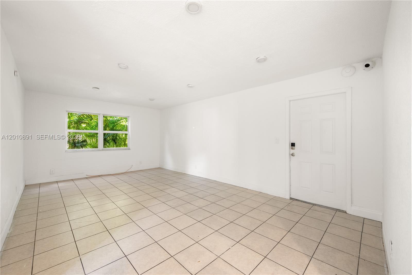 608 Sw 16th Avenue Property Photo 8