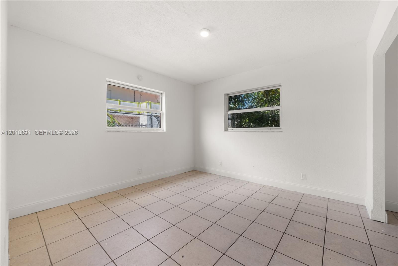 608 Sw 16th Avenue Property Photo 14