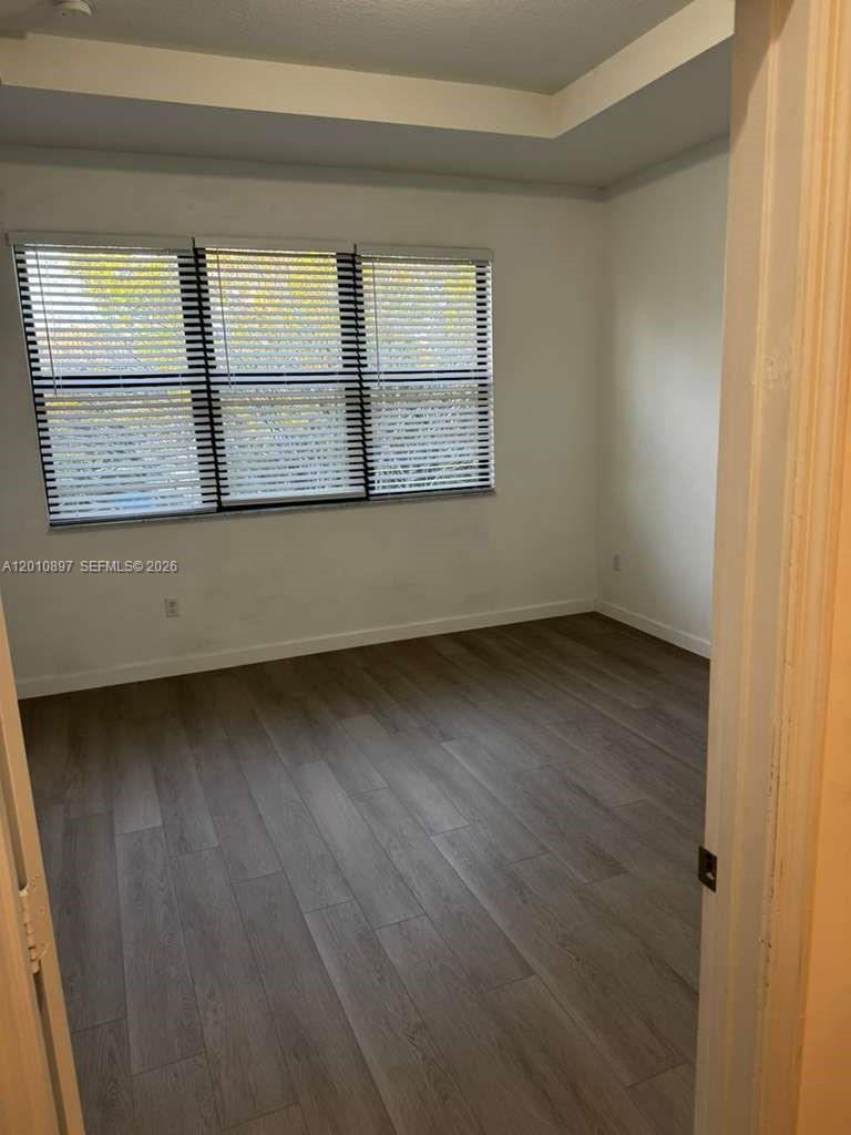 A12010897 Property Photo 10