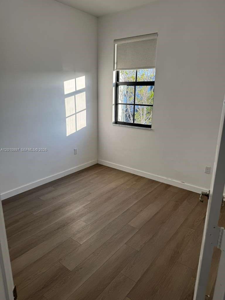 A12010897 Property Photo 13