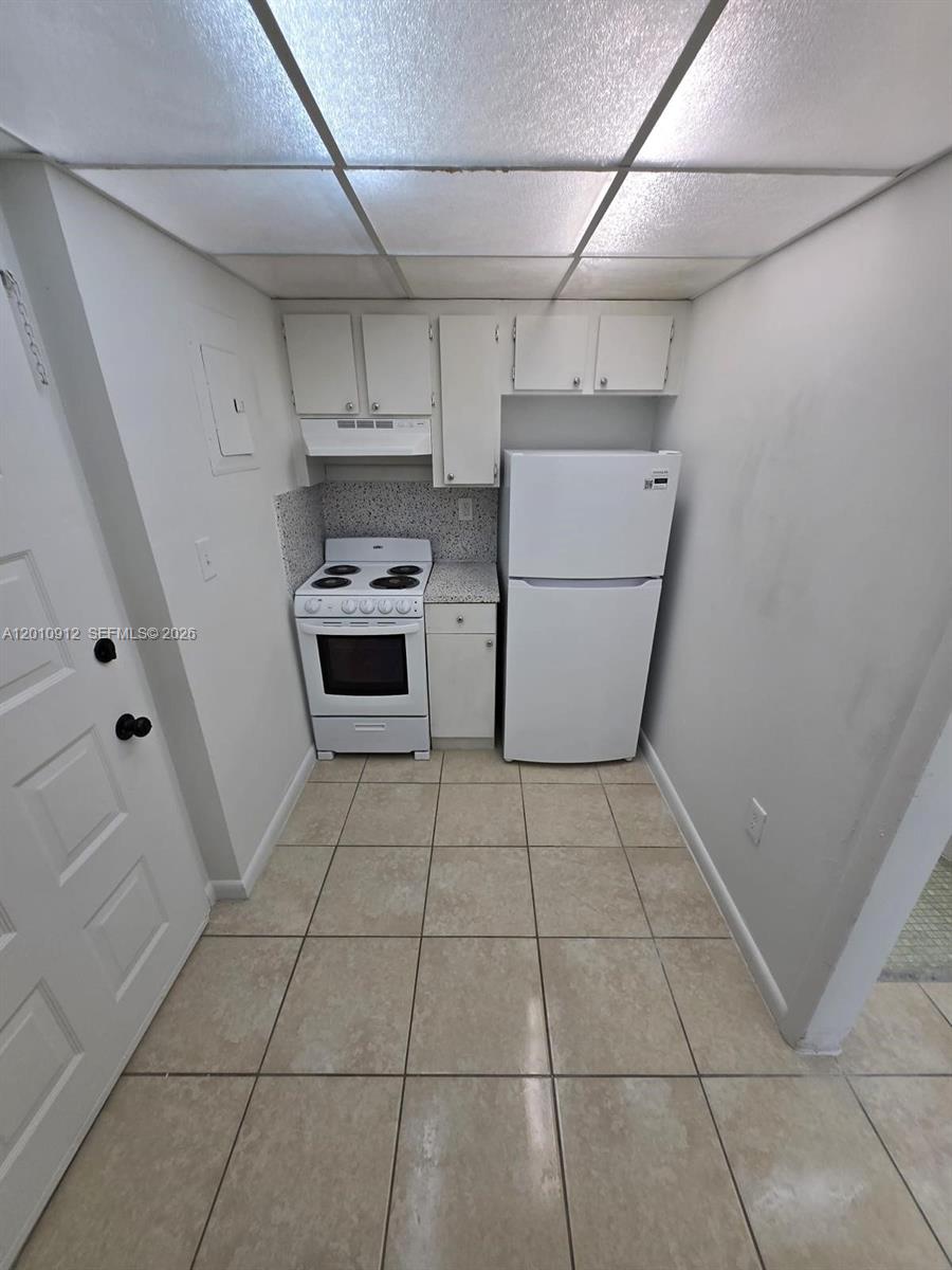 6980 Nw 186th Street 3-227a Property Photo 1