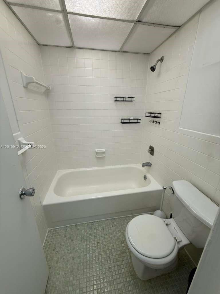 6980 Nw 186th Street 3-227a Property Photo 6