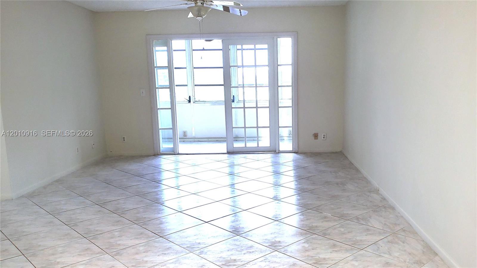 901 Sw 128th Avenue 311e Property Photo 14