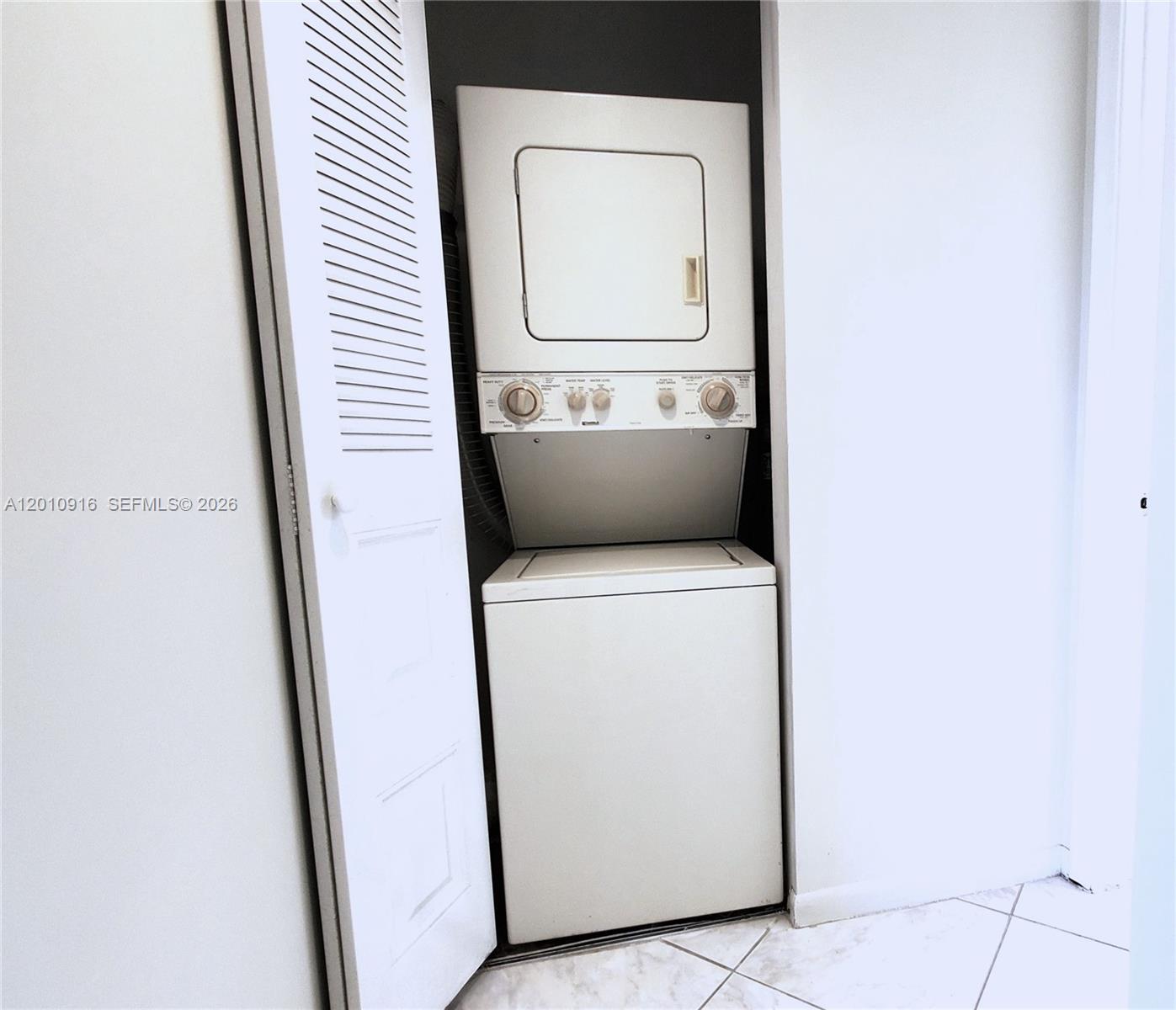 901 Sw 128th Avenue 311e Property Photo 19