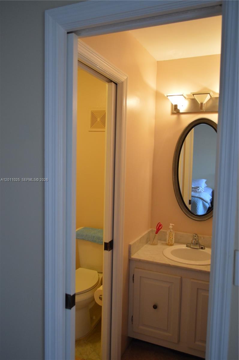 3932 Estepona Avenue 7d5 Property Photo 24
