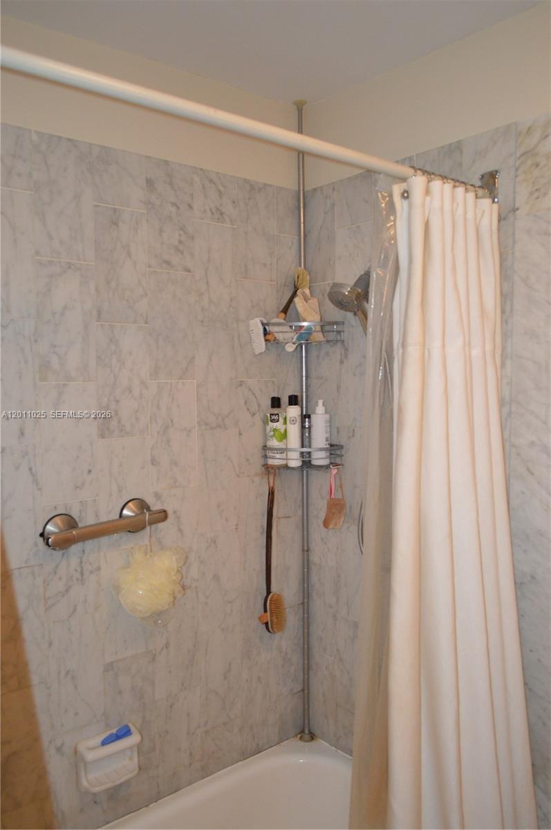 3932 Estepona Avenue 7d5 Property Photo 30