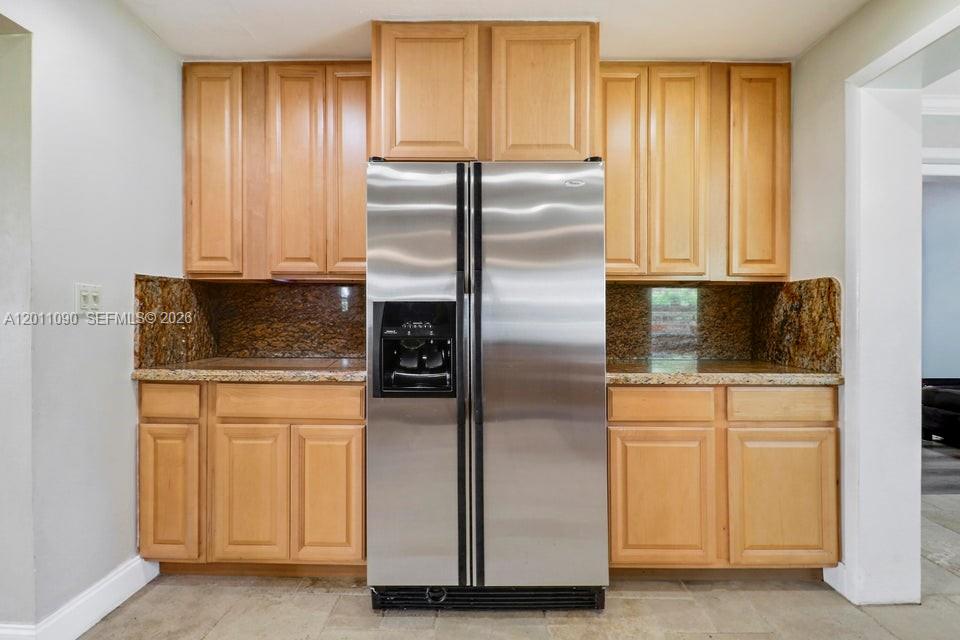 19049 Se Robert Drive Property Photo 11