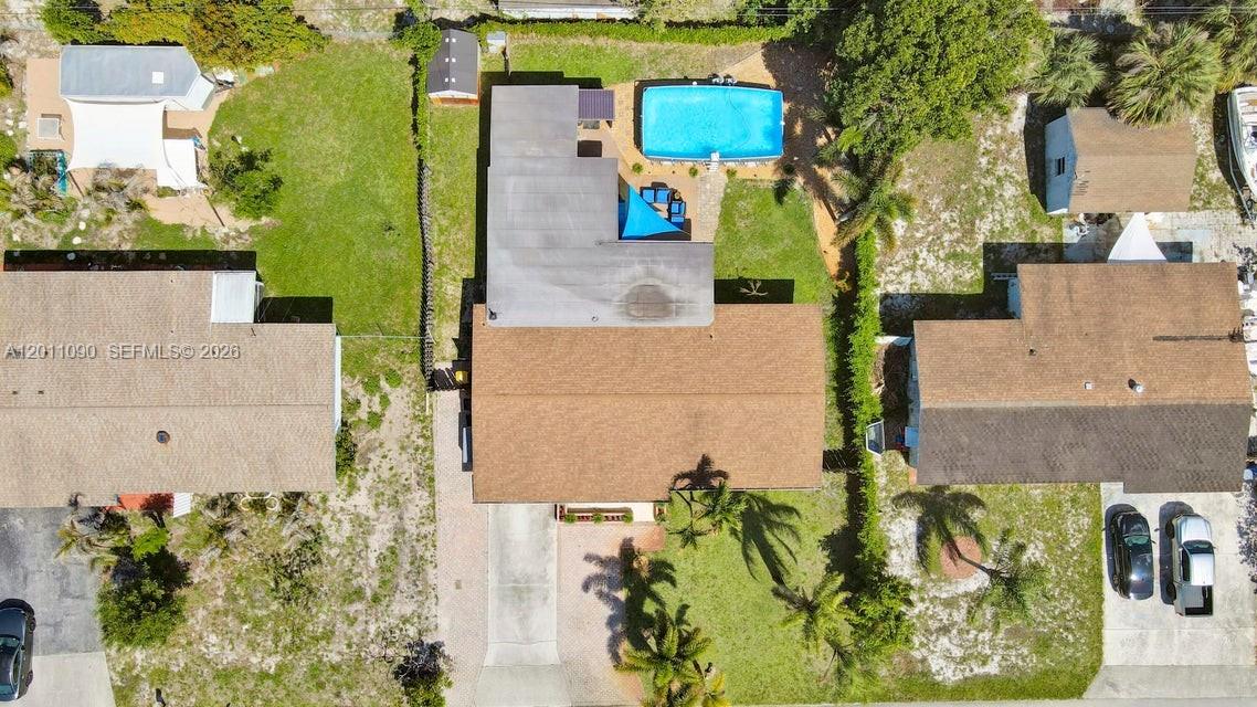 19049 Se Robert Drive Property Photo 38