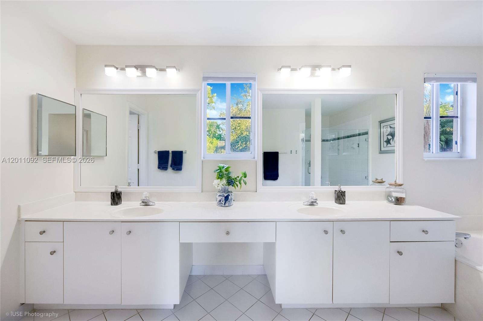 4394 Fox Ridge Drive Property Photo 18