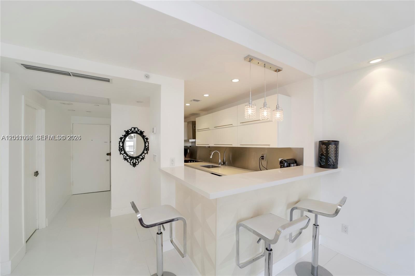 100 Lincoln Road 605 Property Photo 8