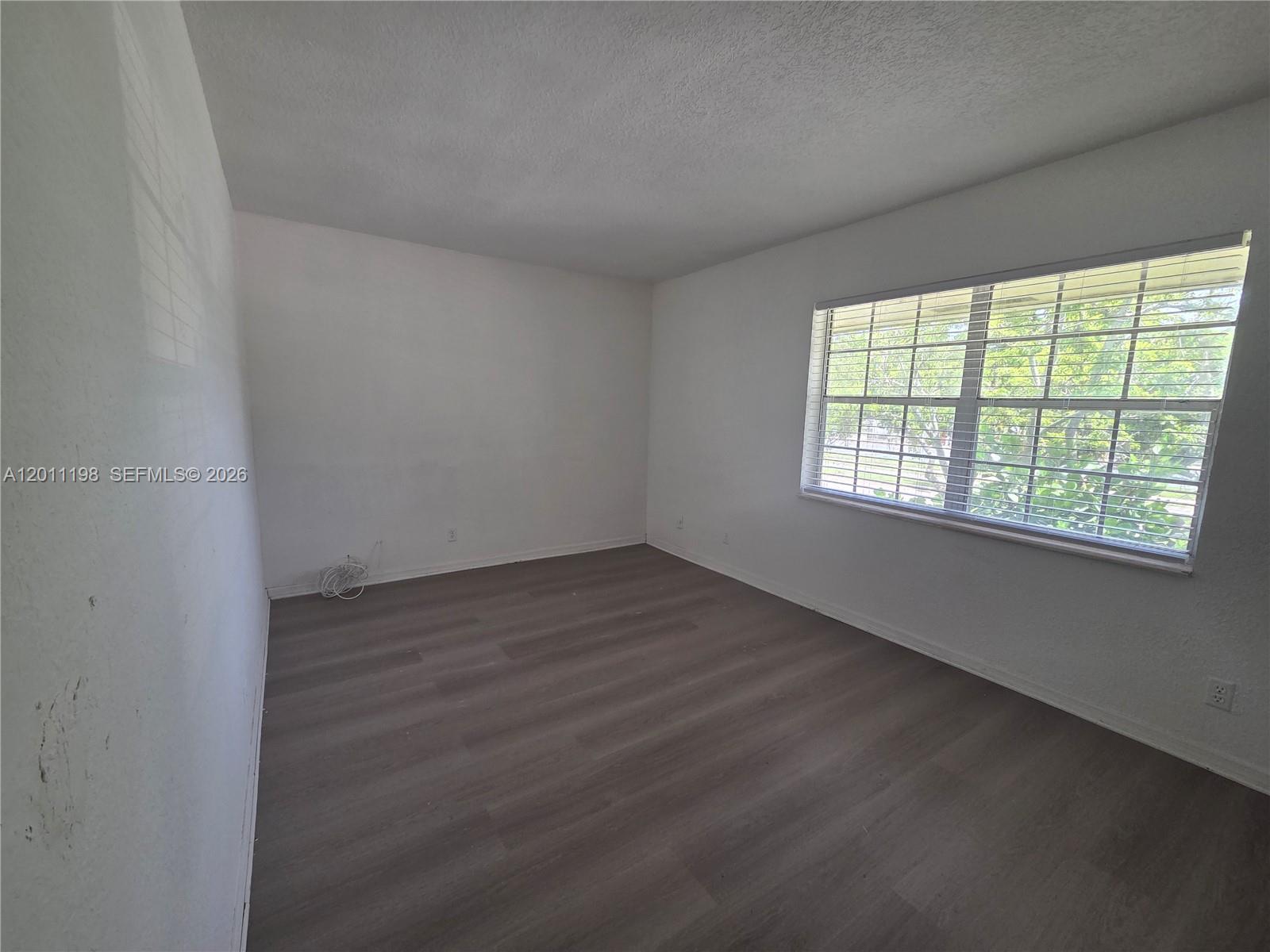 7505 Kimberly Boulevard 122 Property Photo 22