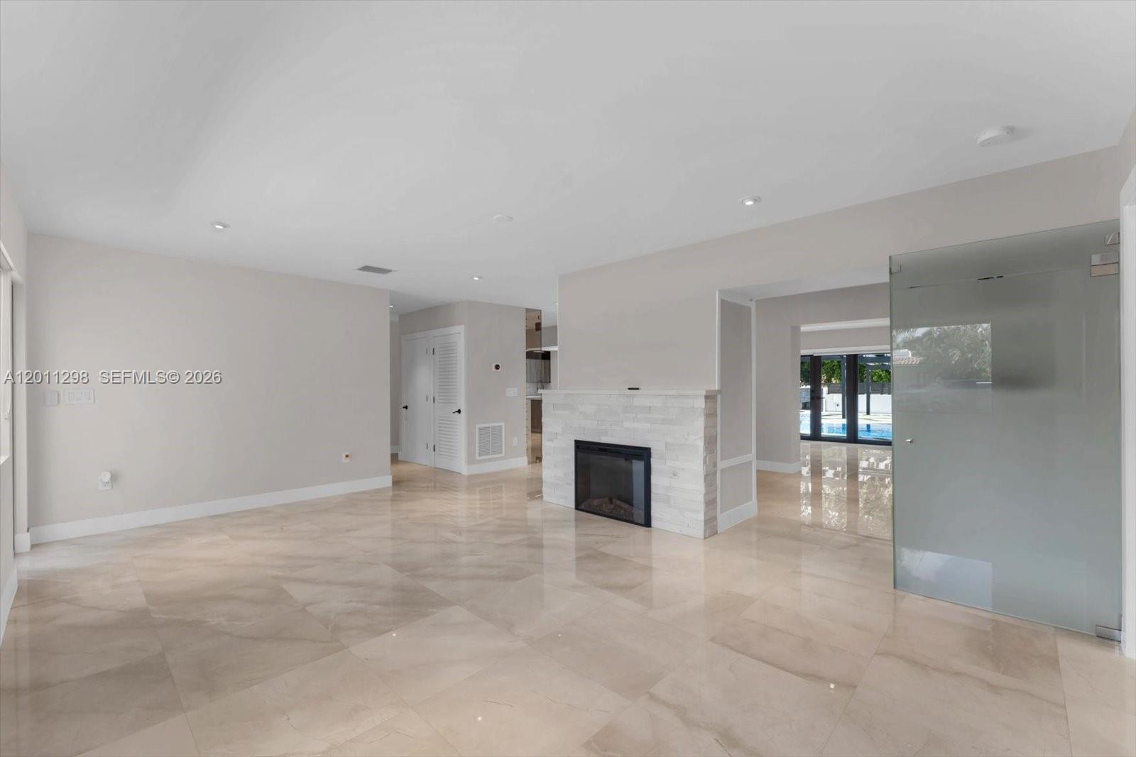 29 Ne 95th Street Property Photo 5