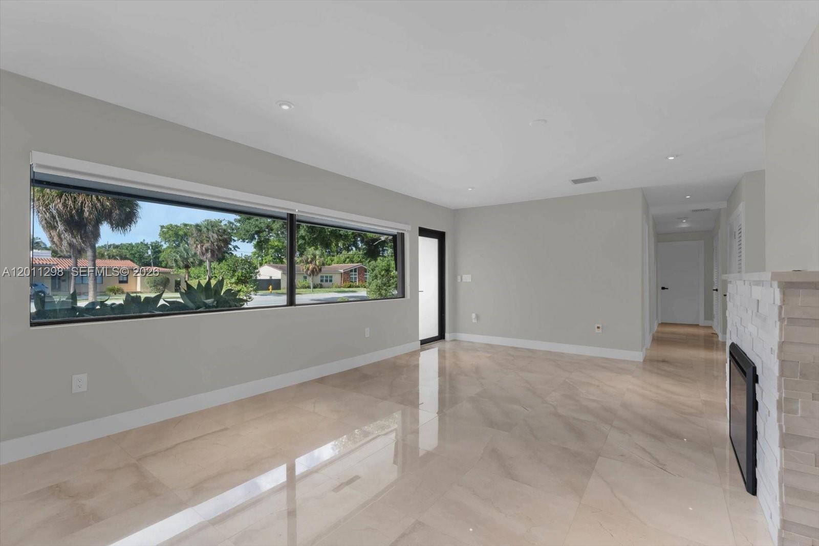 29 Ne 95th Street Property Photo 6