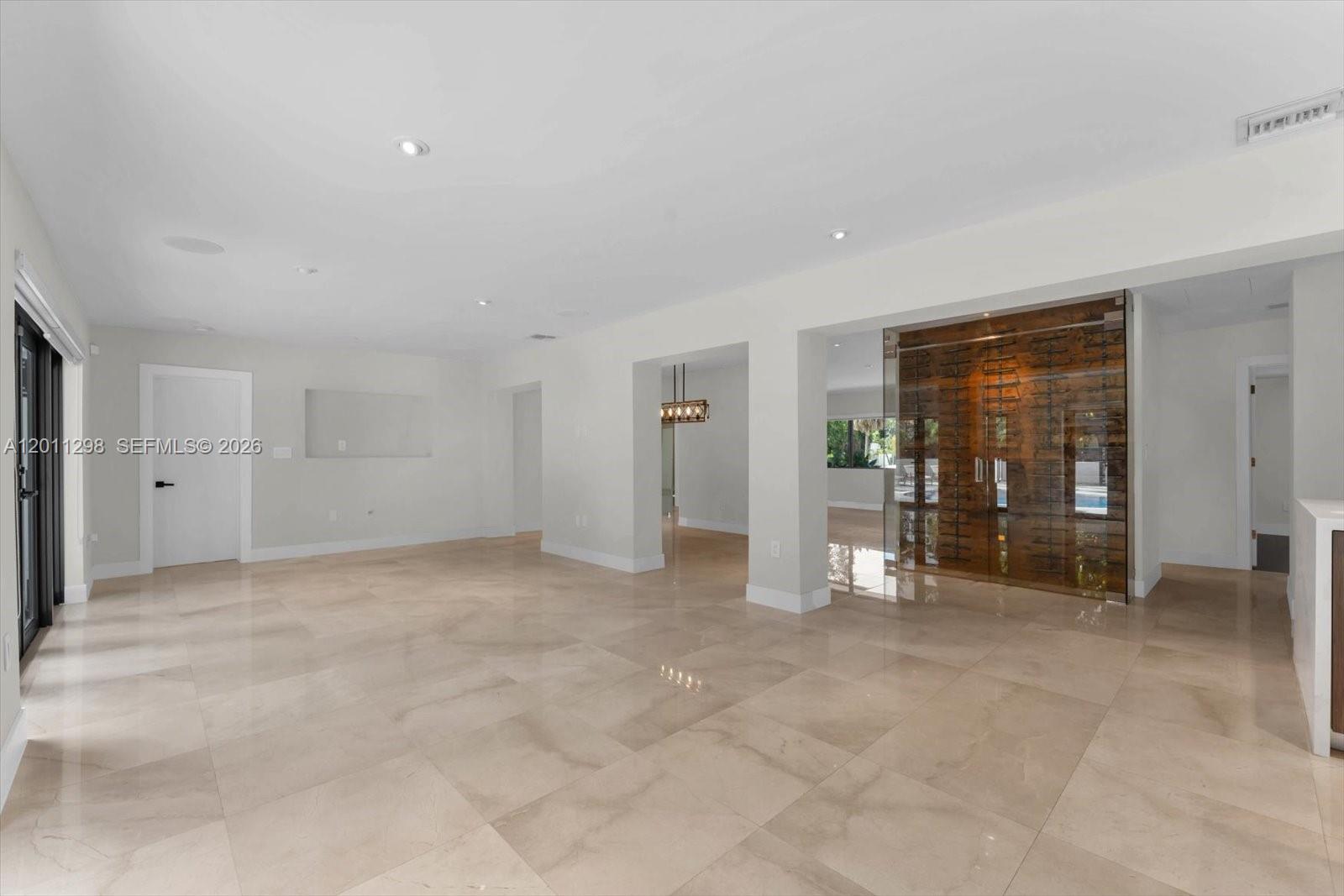 29 Ne 95th Street Property Photo 13