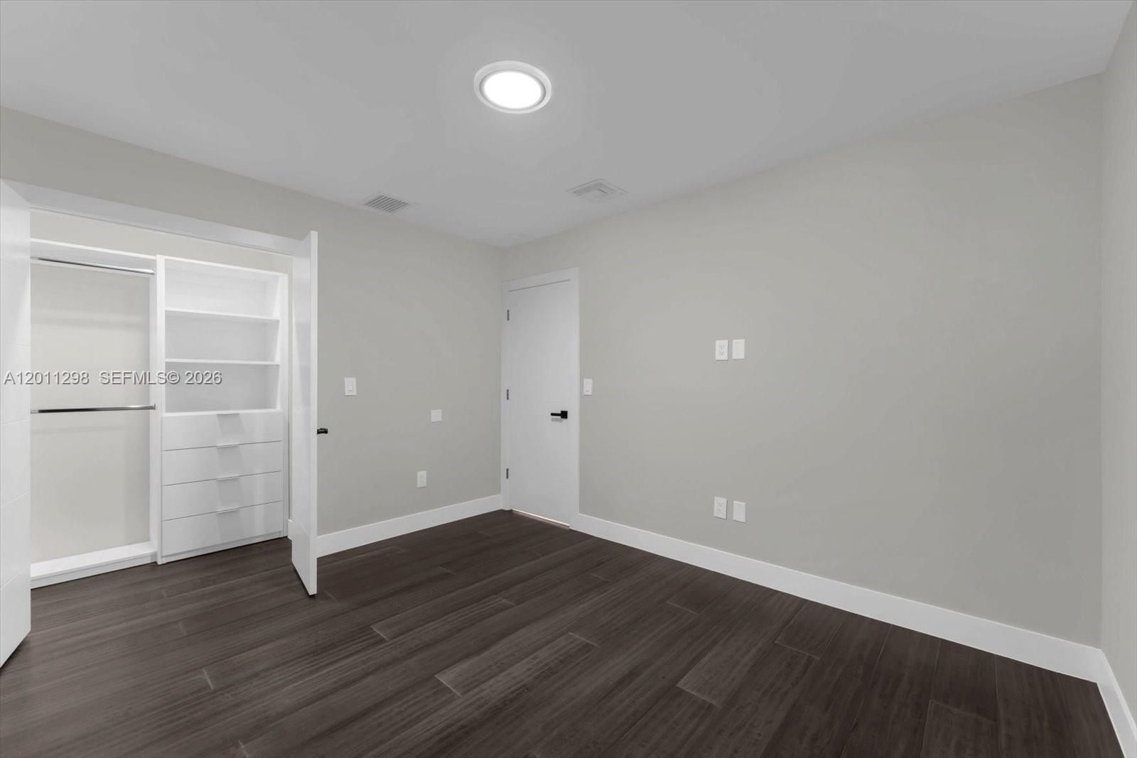 29 Ne 95th Street Property Photo 20