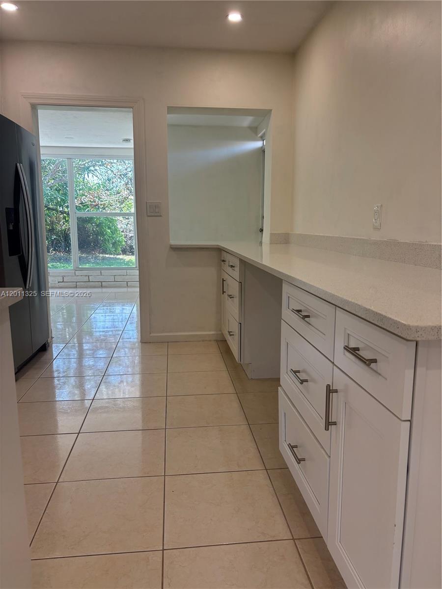 822 Avenida Hermosa Property Photo 5
