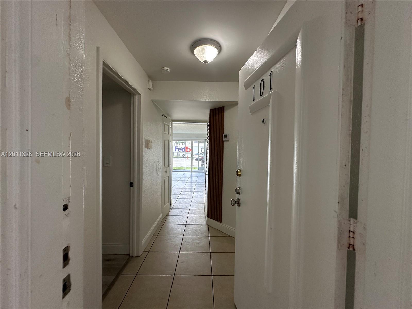 4215 N University Drive 101 Property Photo 7