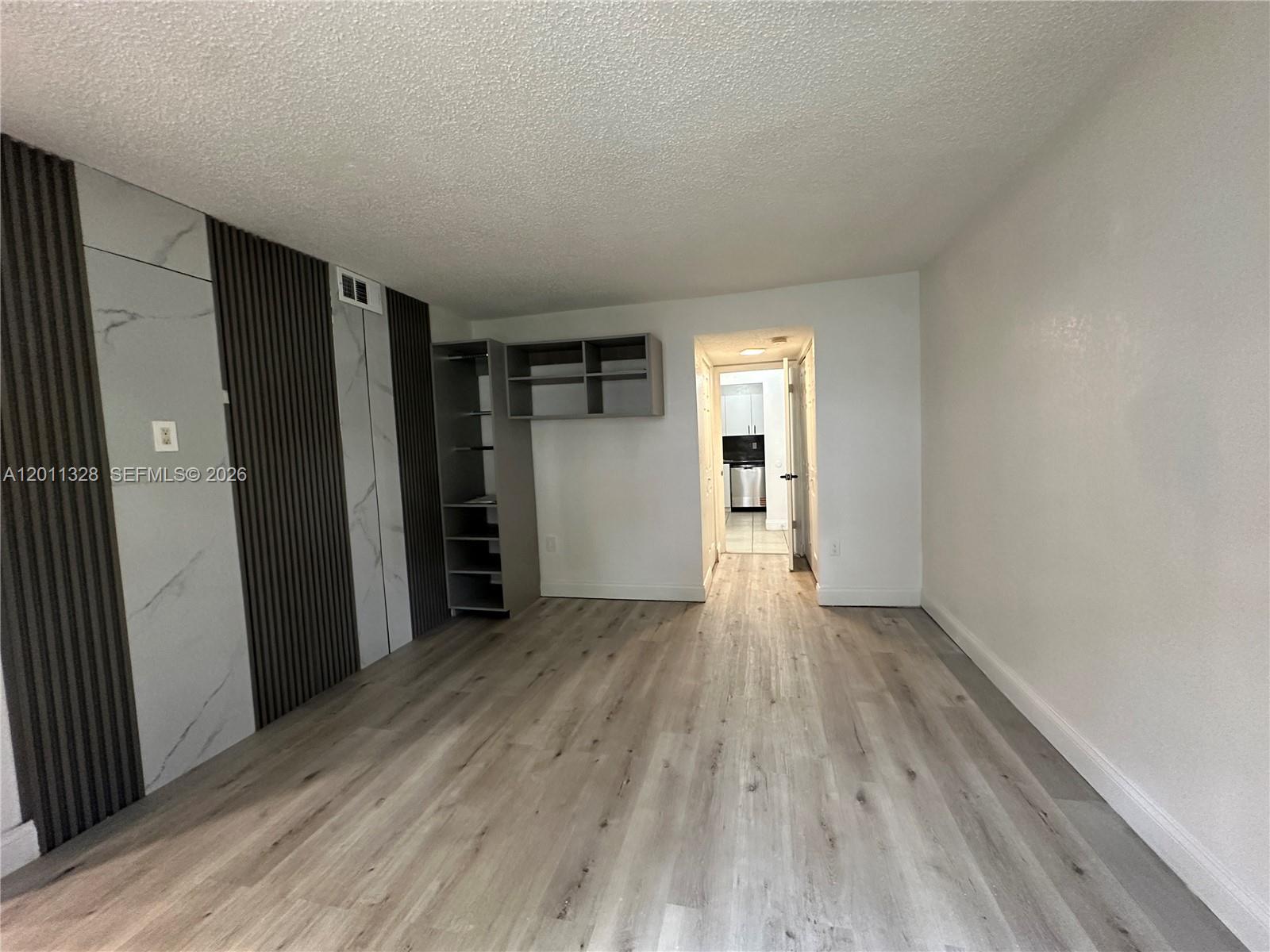 4215 N University Drive 101 Property Photo 13