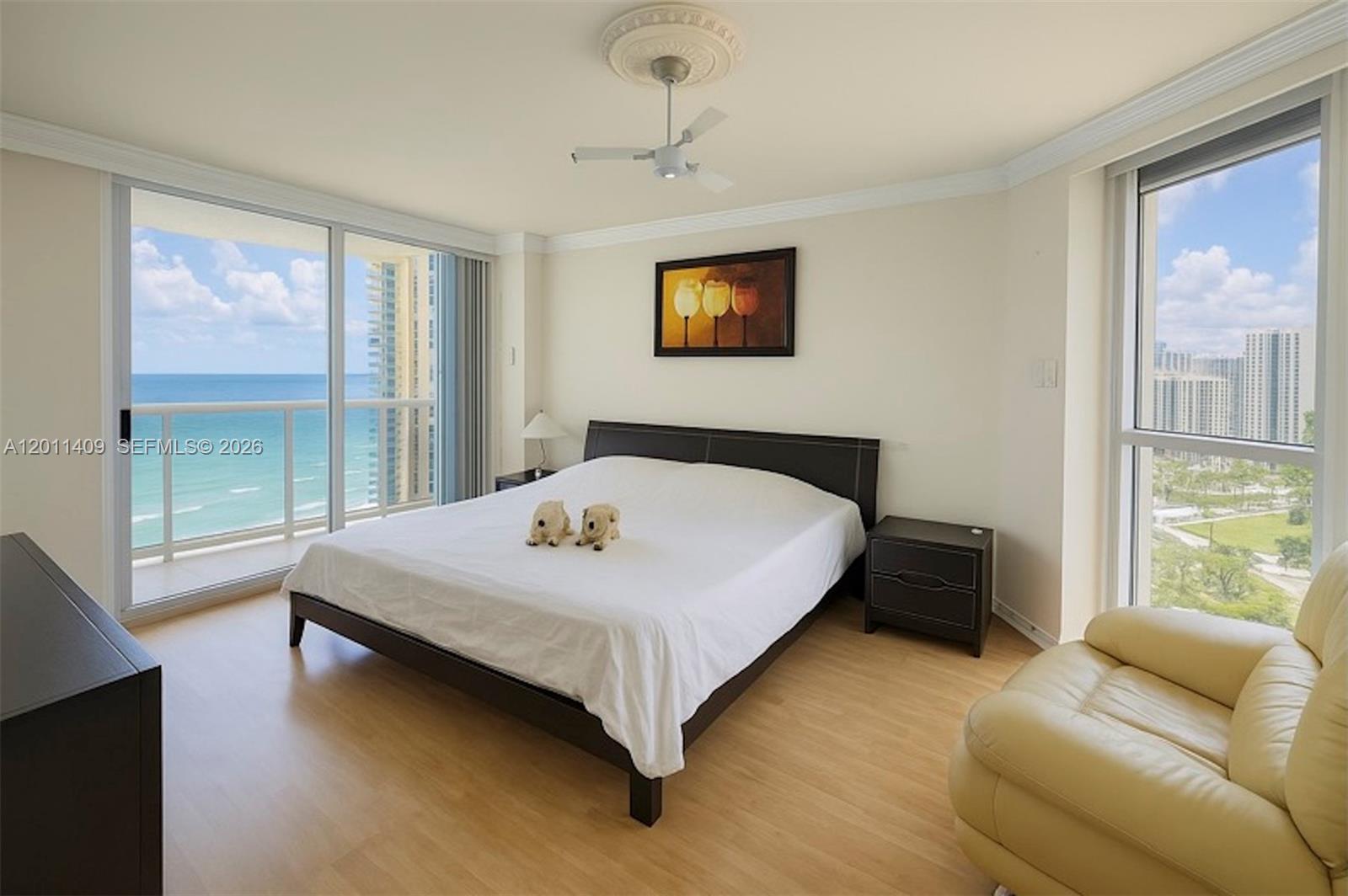 16711 Collins Avenue 2301 Property Photo 3